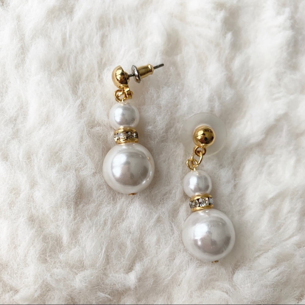 💎3/$30💎 Pearl Gold Drop Earrings NWT